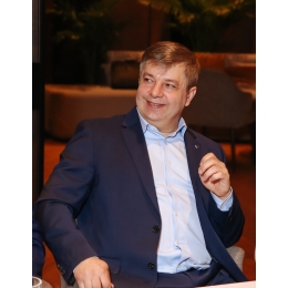 Серов Михаил Юрьевич, сопредседатель Новосибирского регионального отделения "Деловая Россия"